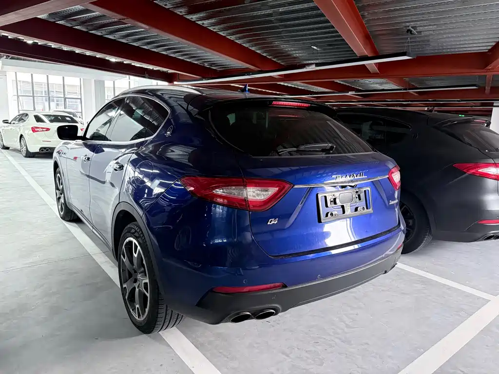 Maserati Levante — миниатюра 6