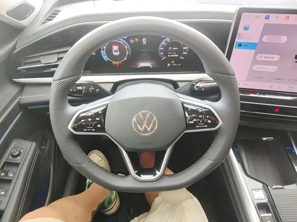 Volkswagen Passat 2025 Pro 380TSI