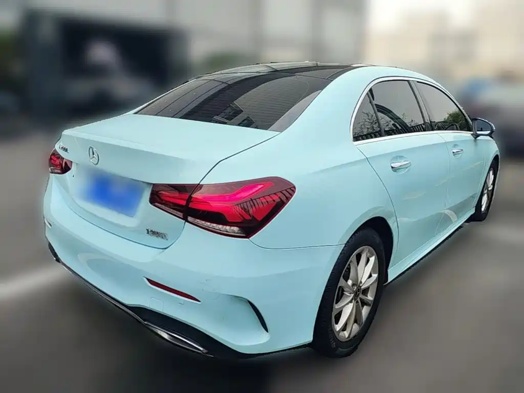 Mercedes-Benz A-Class — миниатюра 10
