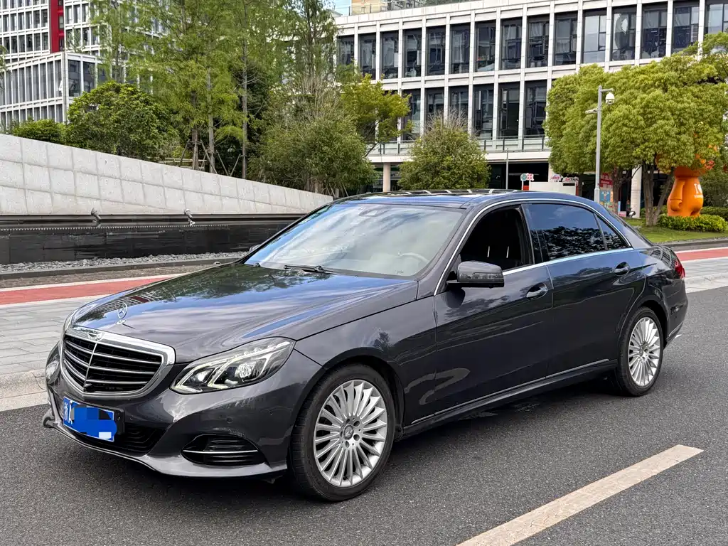 Mercedes-Benz E-Class 2014
