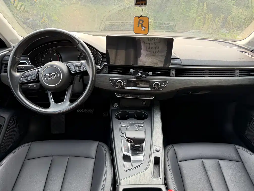 Audi A4L — миниатюра 12