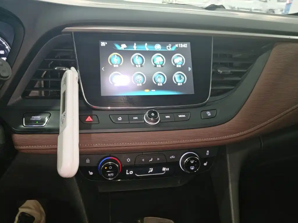 Buick GL6 — миниатюра 13