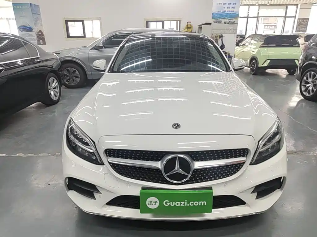 Mercedes-Benz C-Class — миниатюра 3