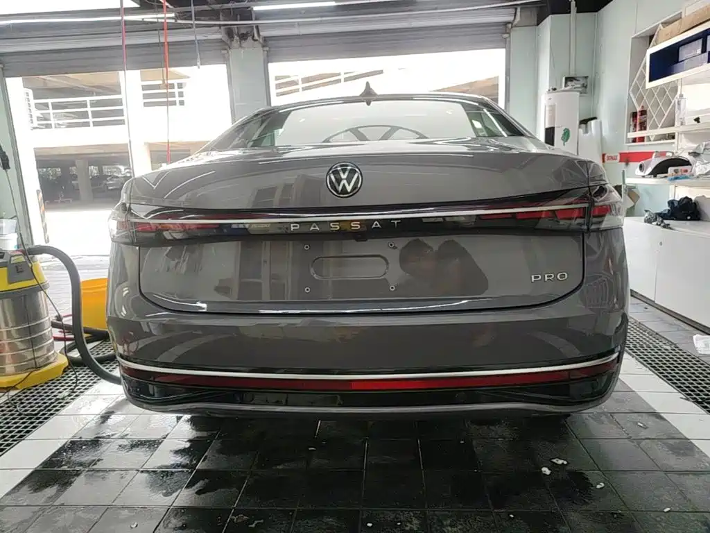 Volkswagen Passat 2025 Pro 380TSI