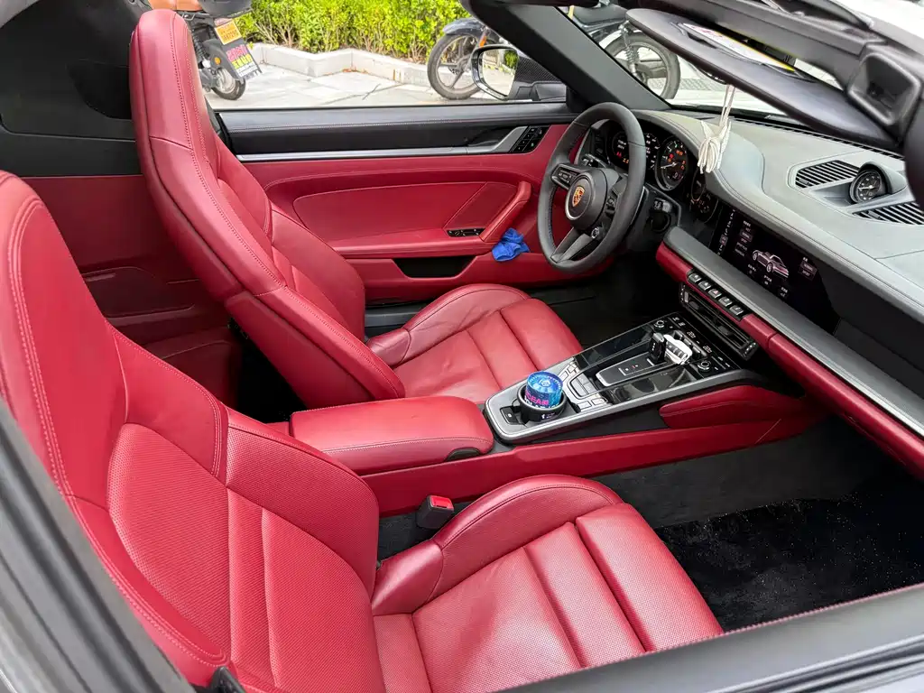 Porsche 911 — миниатюра 10