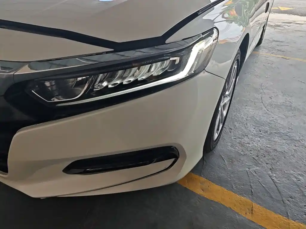 Honda Accord — миниатюра 24