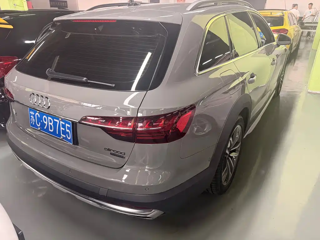 Audi A4 (Import) — миниатюра 6