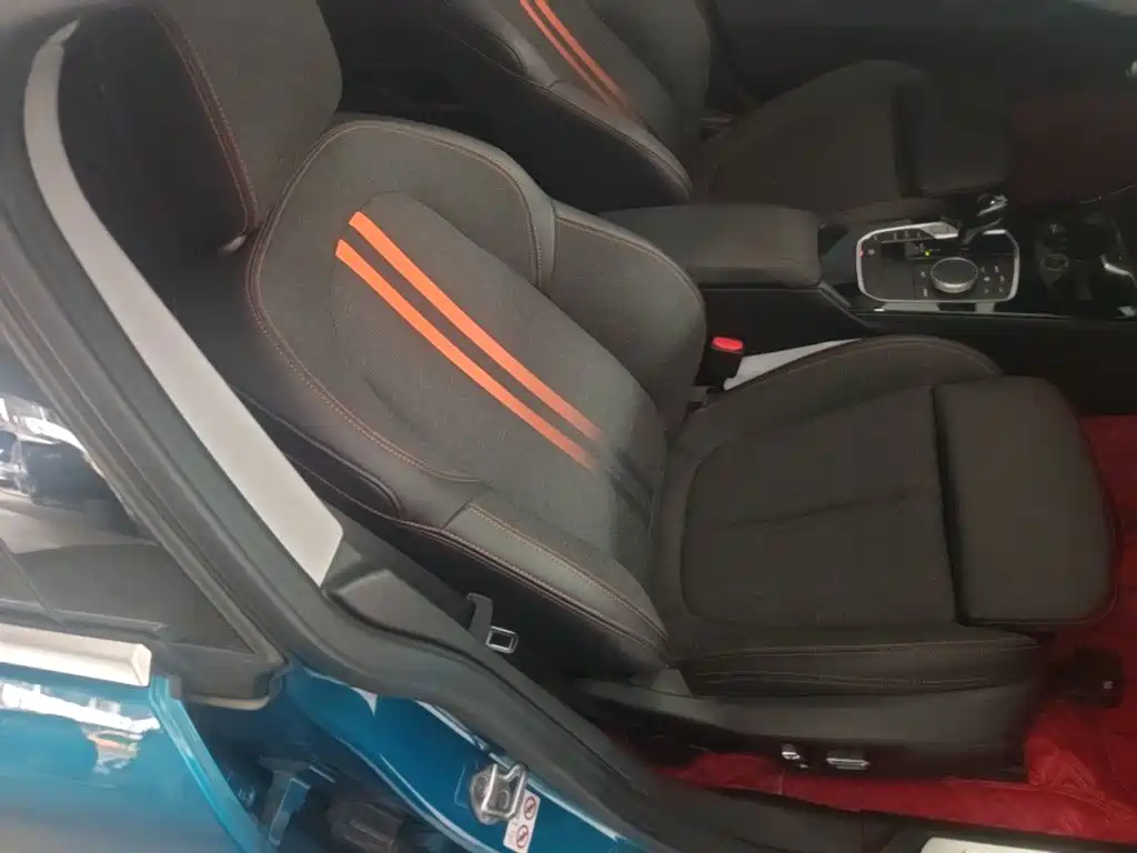 BMW 2 Series (Import) — миниатюра 25