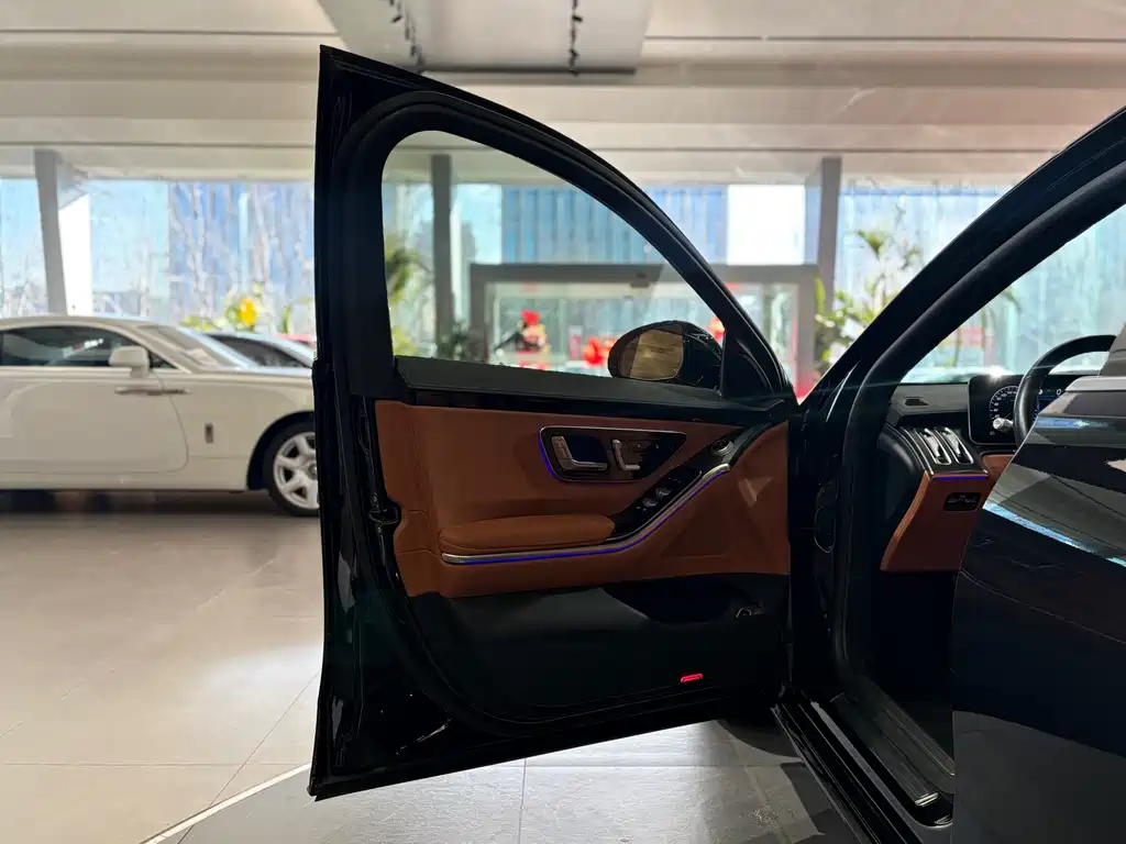 MERCEDES-BENZ S CLASS