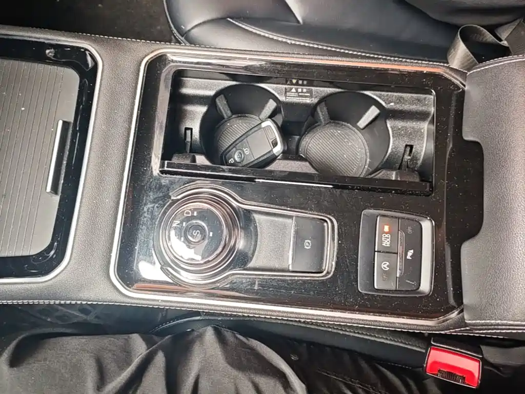 Ford Edge — миниатюра 14