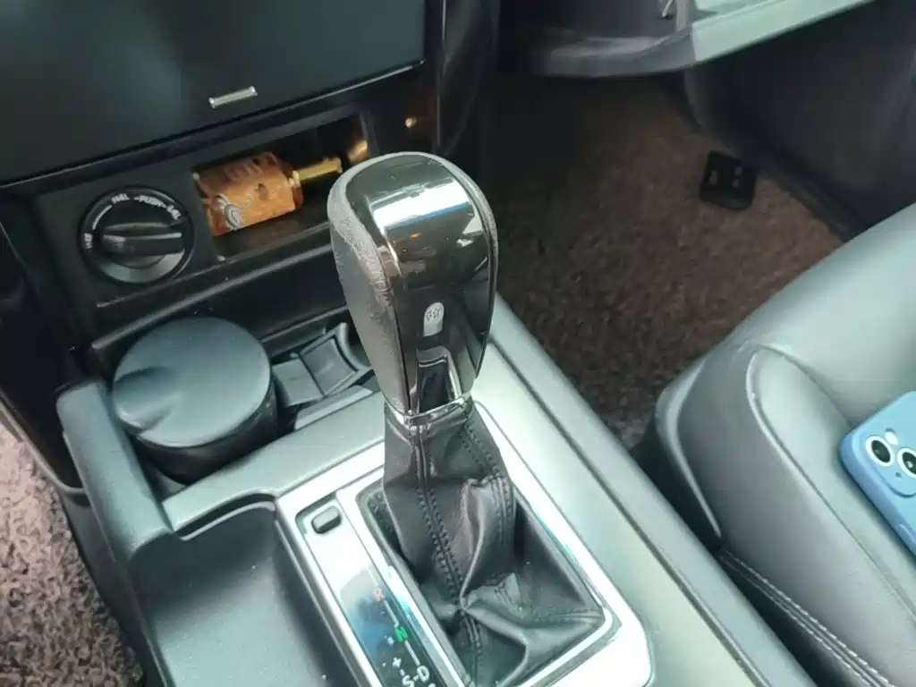 Toyota Prado — миниатюра 14