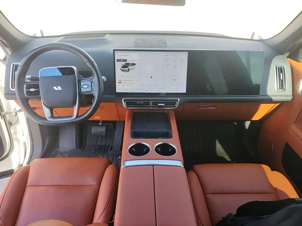 Li Auto Li L7 — миниатюра 10