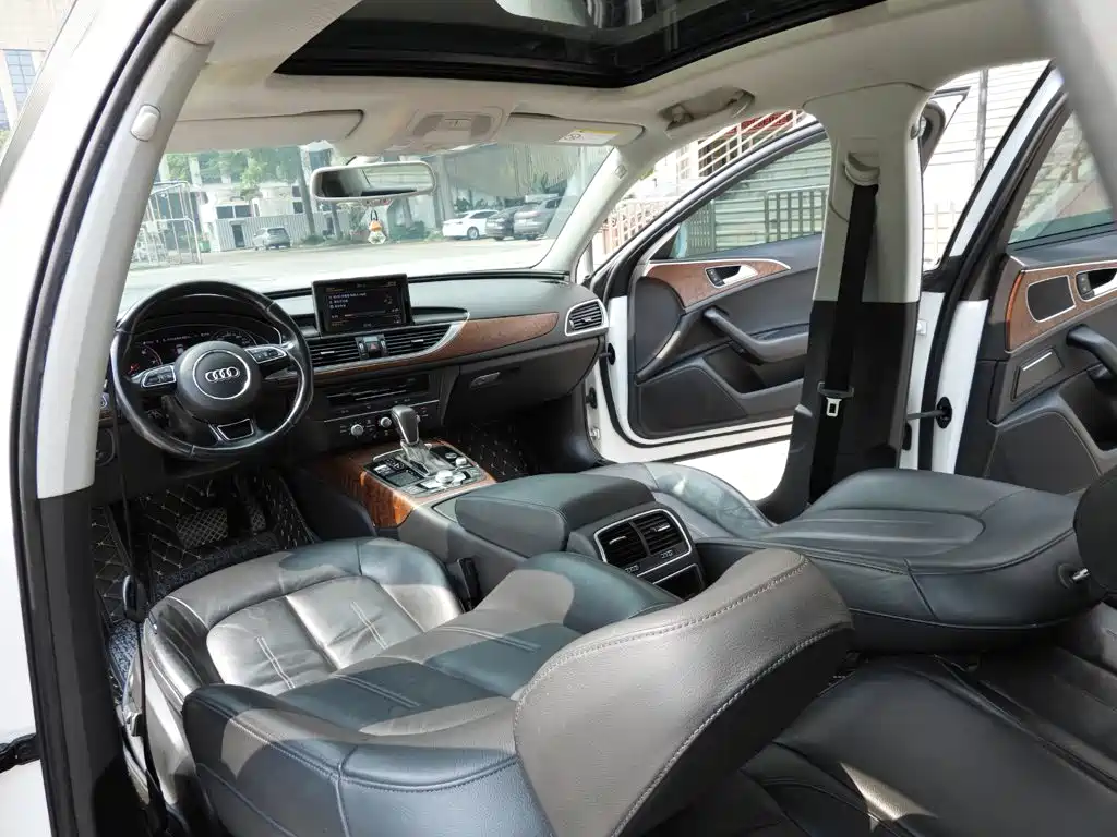 Audi A6L — миниатюра 11
