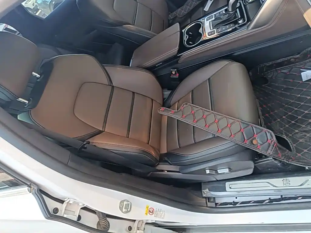 BYD Tang — миниатюра 25