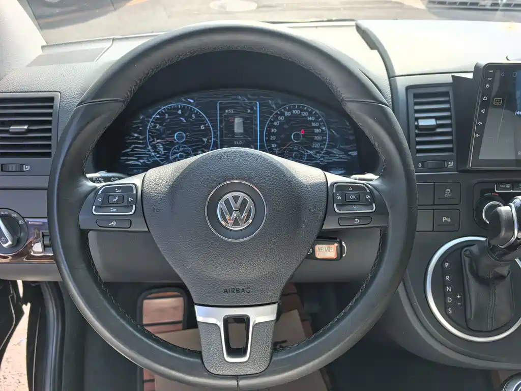 Volkswagen Multivan 2.0TSI 4WD 65th Anniversary Limited Edition, фото 11