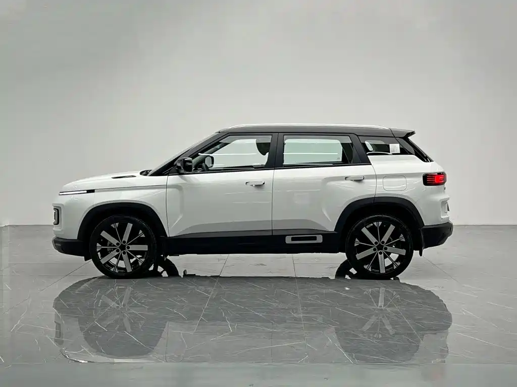 Geely Icon — миниатюра 3