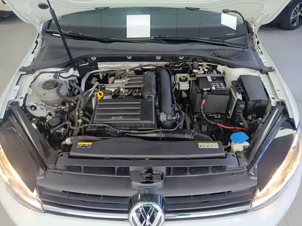 Volkswagen Golf — миниатюра 20