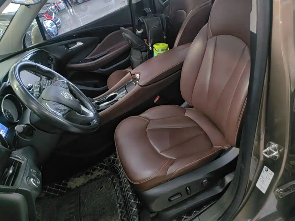 Buick Envision Plus — миниатюра 15