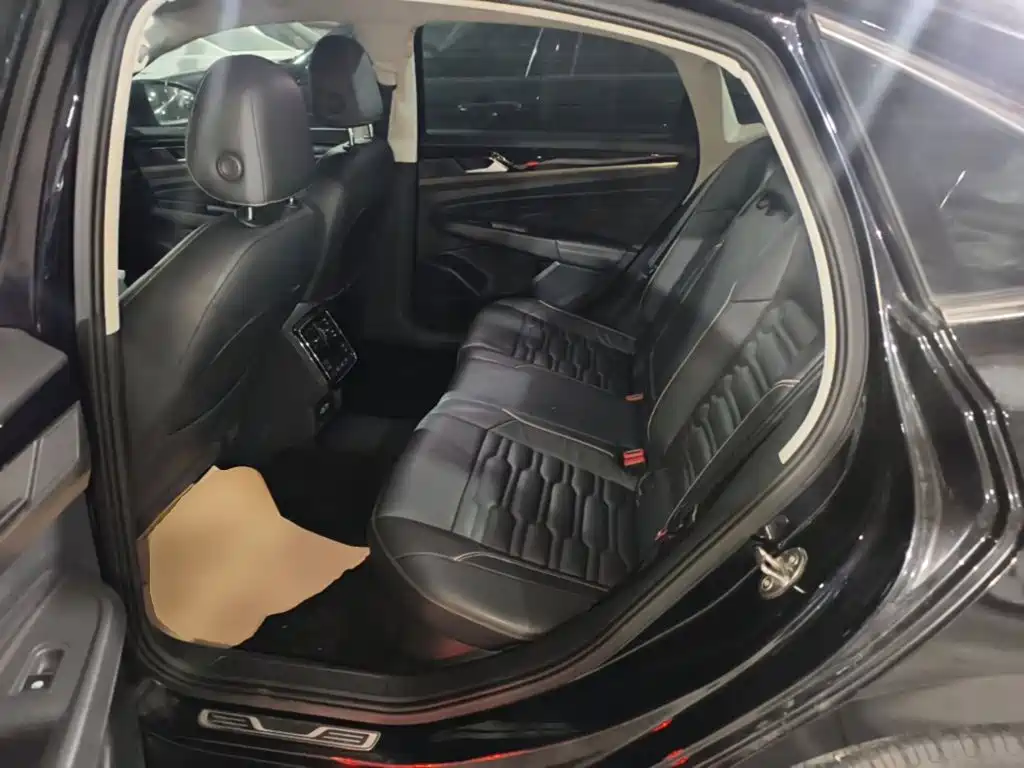Volkswagen Passat — миниатюра 17