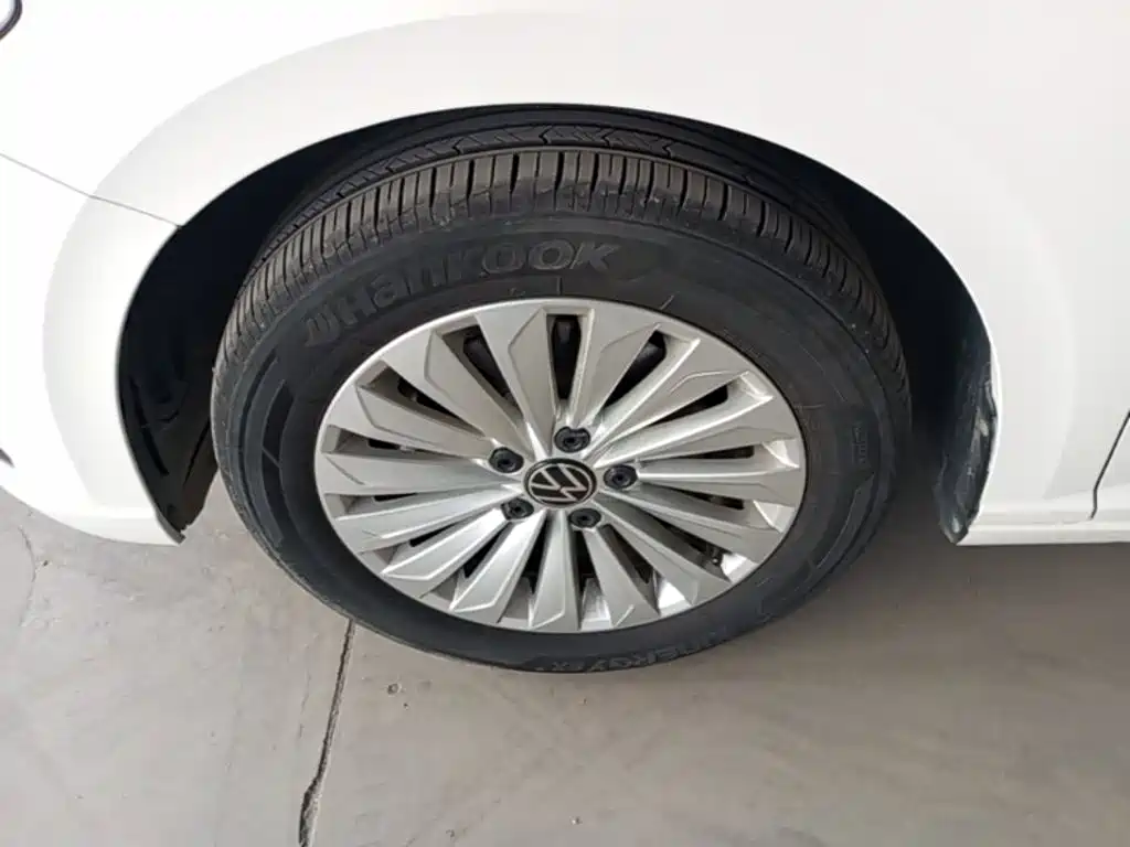 Volkswagen Lavida — миниатюра 23