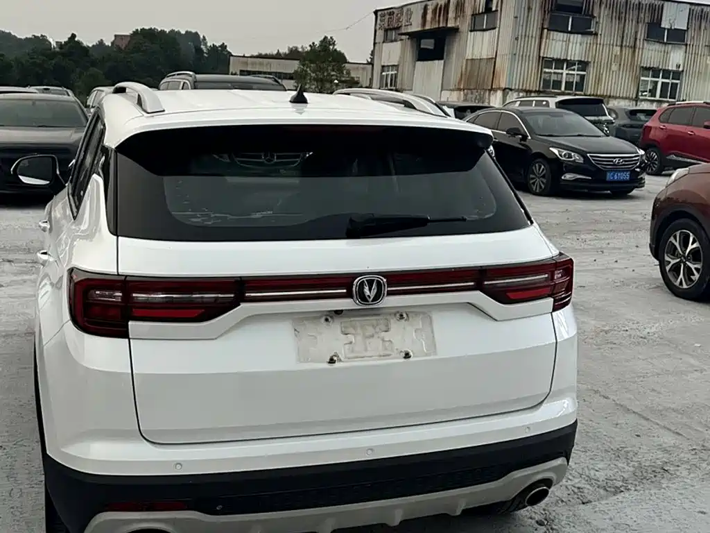 Changan CS35PLUS — миниатюра 6