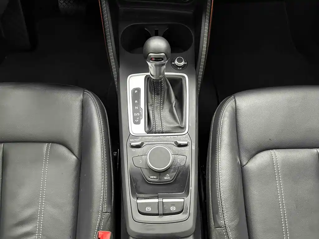 Audi Q2L — миниатюра 11