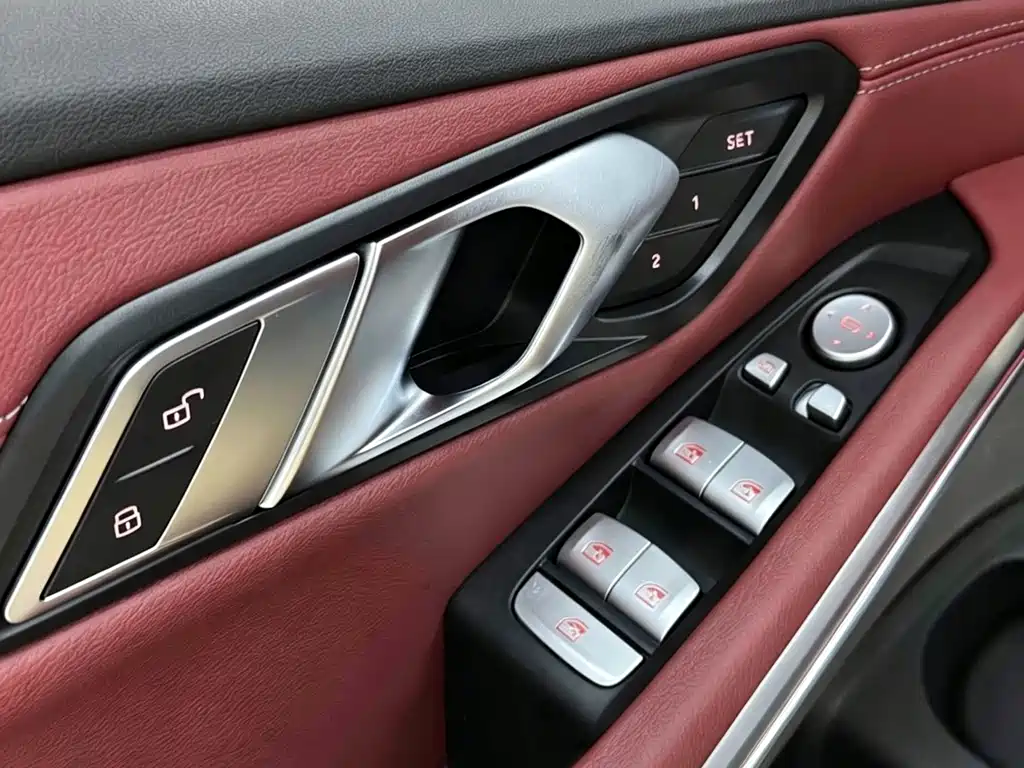 BMW 3 Series — миниатюра 8