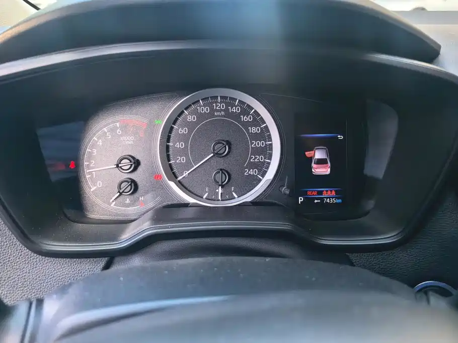 Toyota Corolla — миниатюра 14