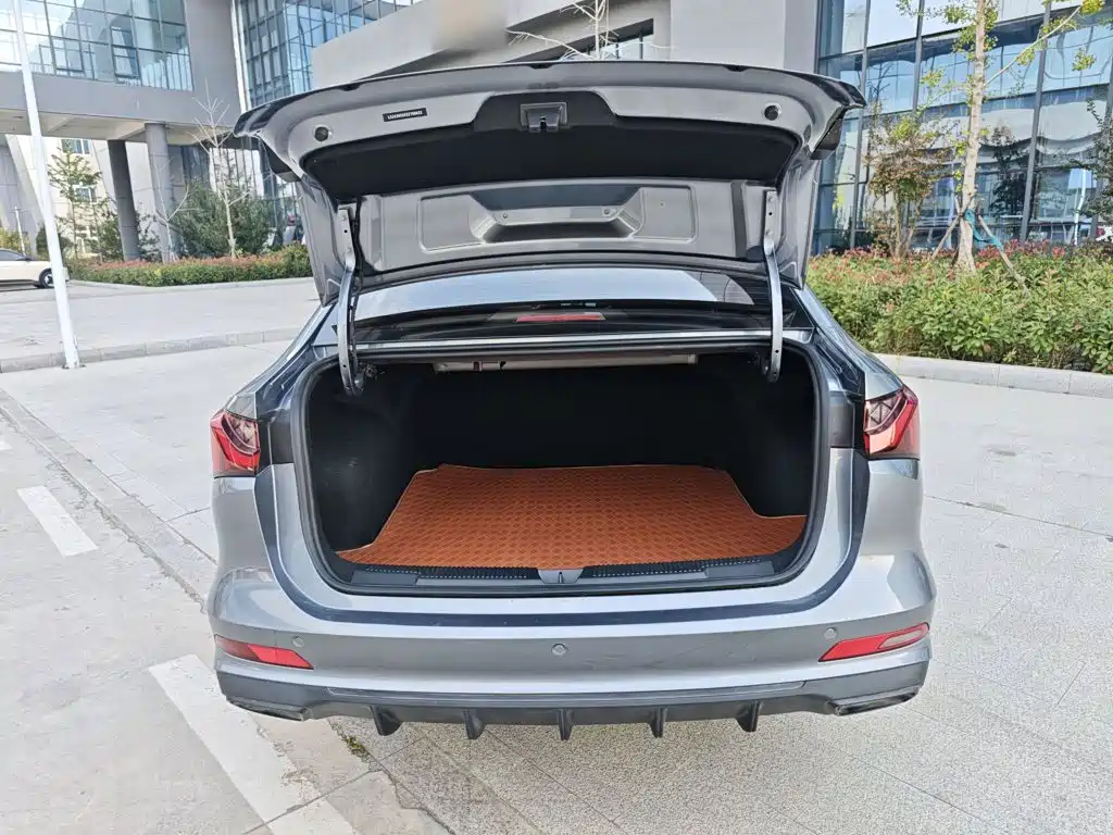Roewe i5 — миниатюра 19