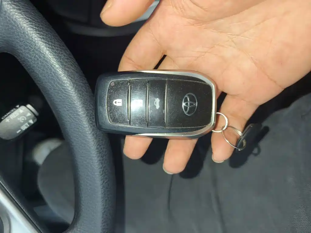 Toyota Corolla — миниатюра 9