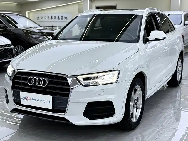 AUDI  Q3 2018