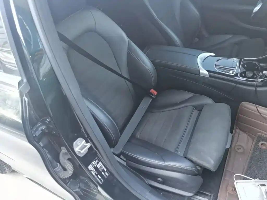 Mercedes-Benz C-Class — миниатюра 25
