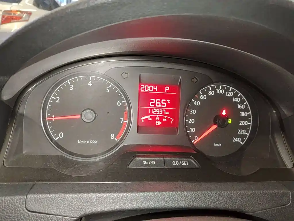 Volkswagen Santana — миниатюра 12