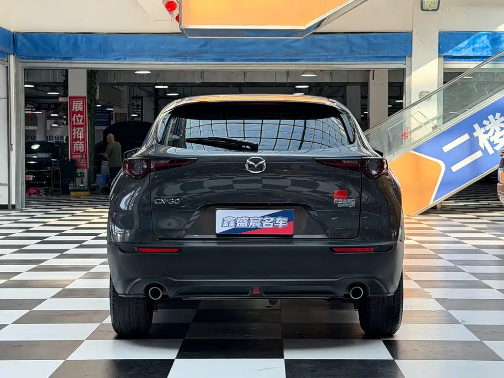 Mazda CX-30 — миниатюра 6