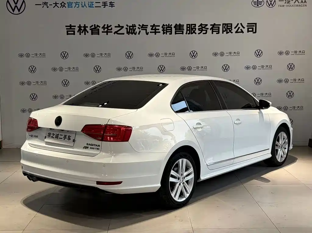 Volkswagen Sagitar — миниатюра 5