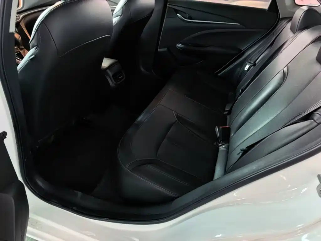 Buick Excelle — миниатюра 17