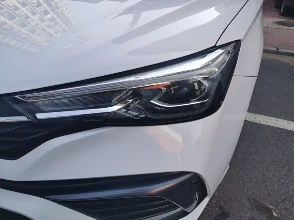 Roewe i5 — миниатюра 24