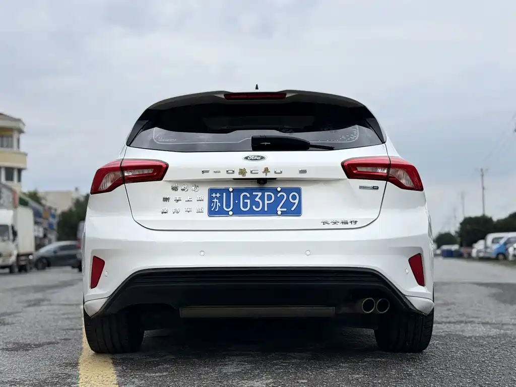 Ford Focus — миниатюра 6