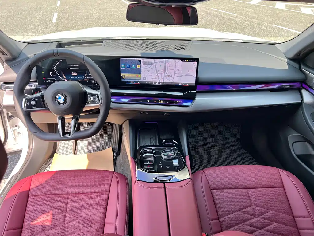 BMW 5 Series — миниатюра 9