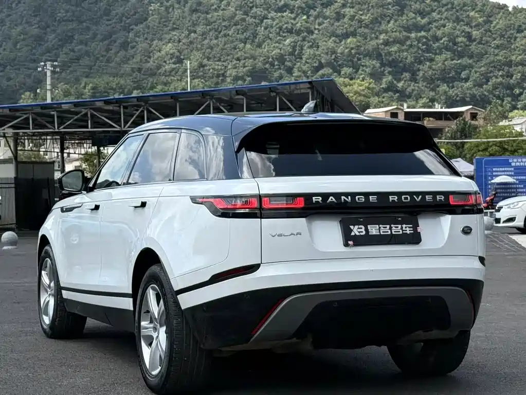 Land Rover Velar — миниатюра 16