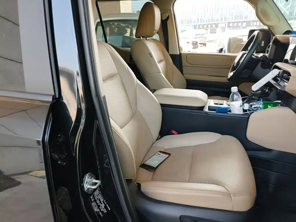 Toyota Prado — миниатюра 25