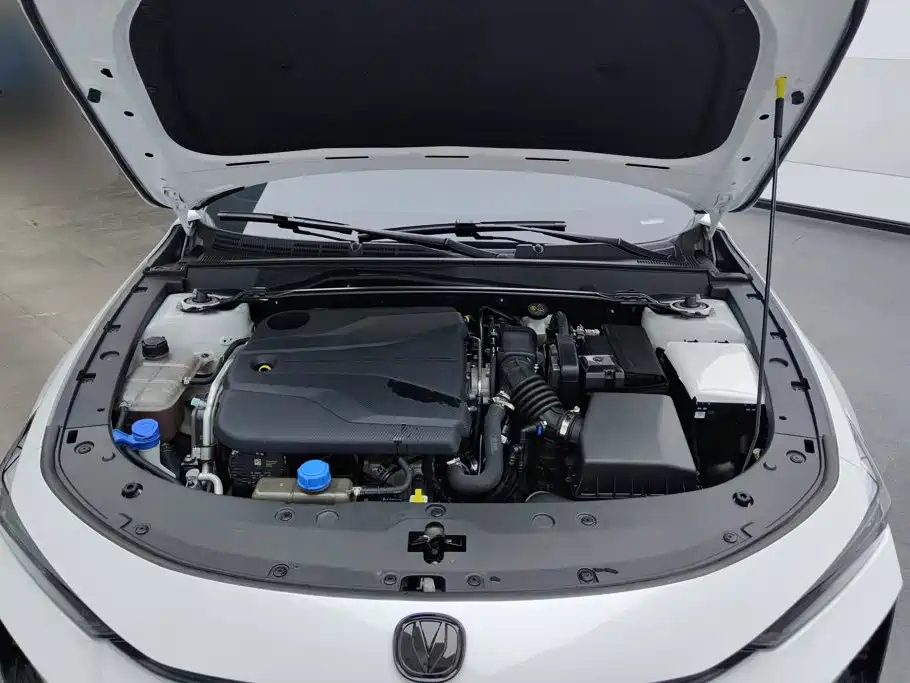 Changan UNI-V — миниатюра 10