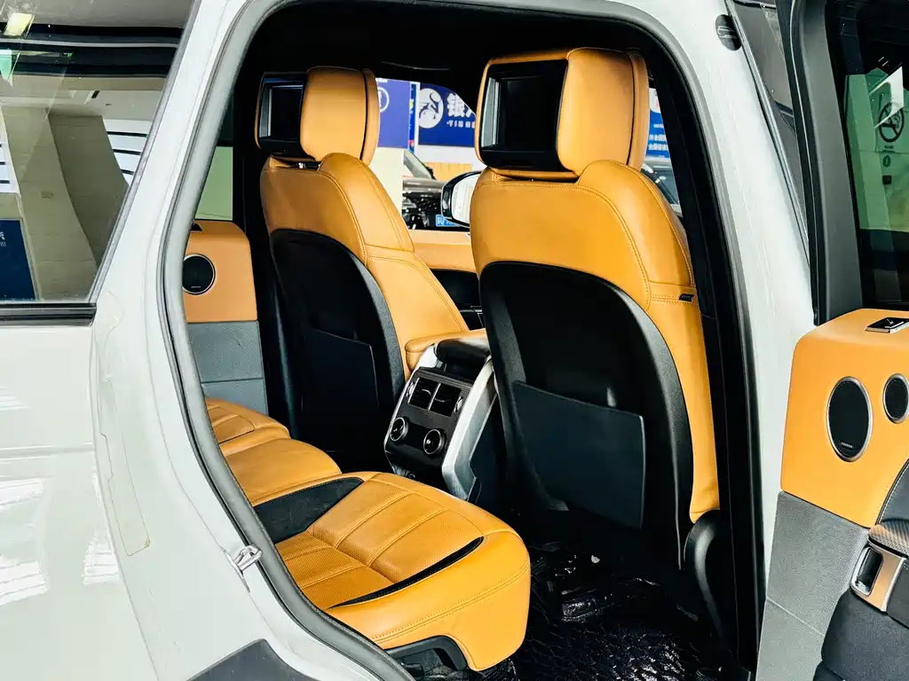 Land Rover Sport — миниатюра 10
