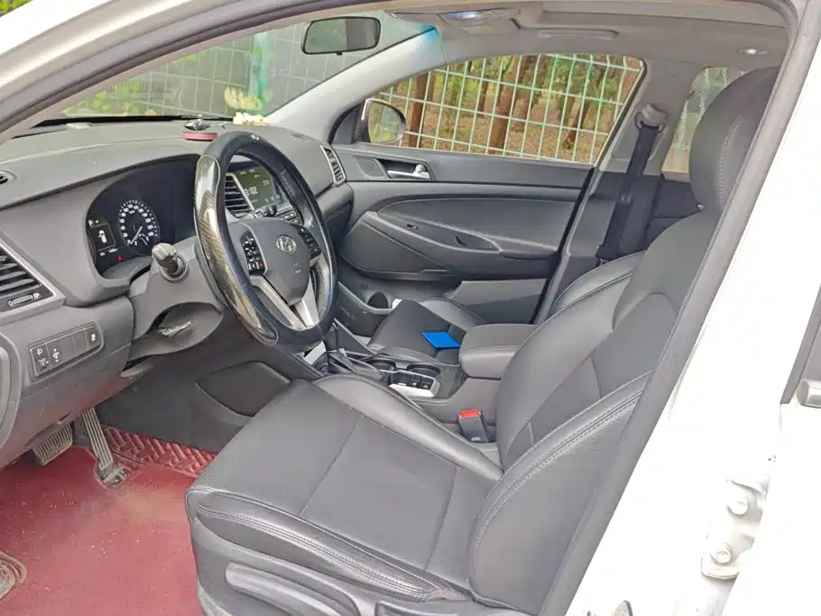Hyundai Tucson — миниатюра 9
