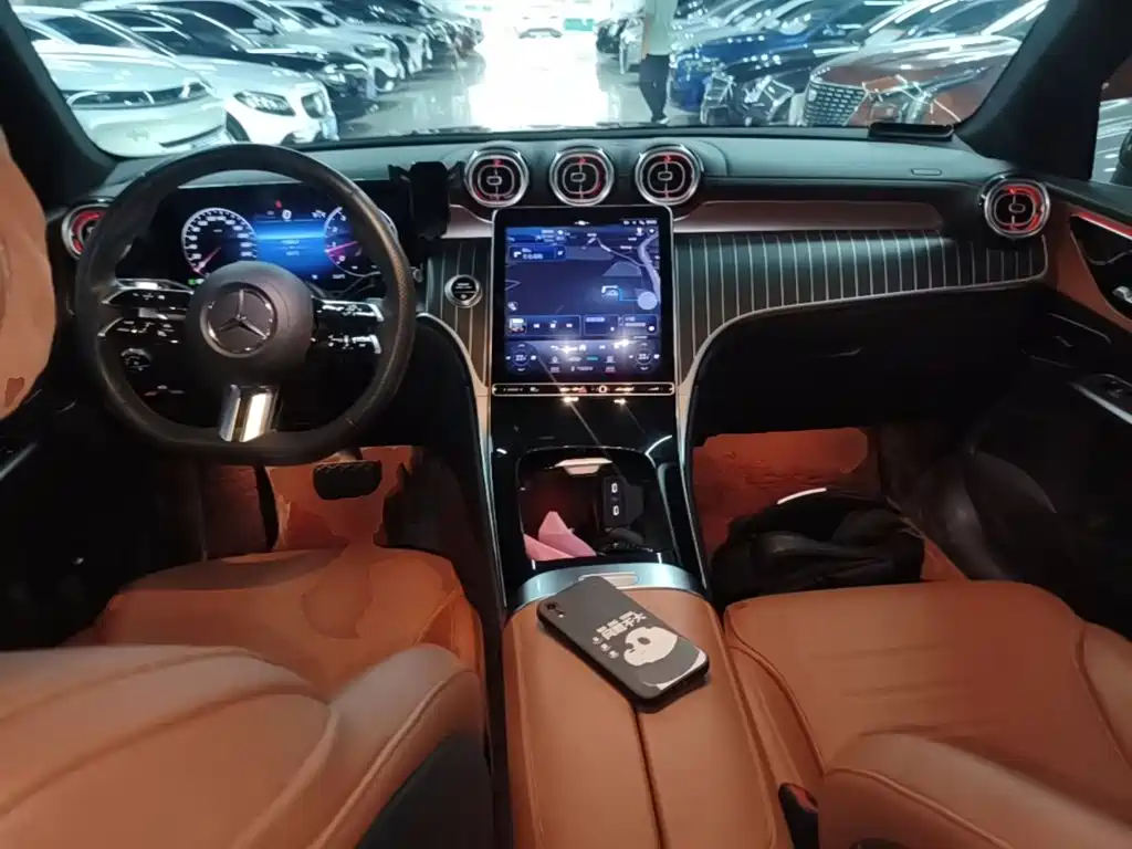 Mercedes-Benz GLC — миниатюра 10