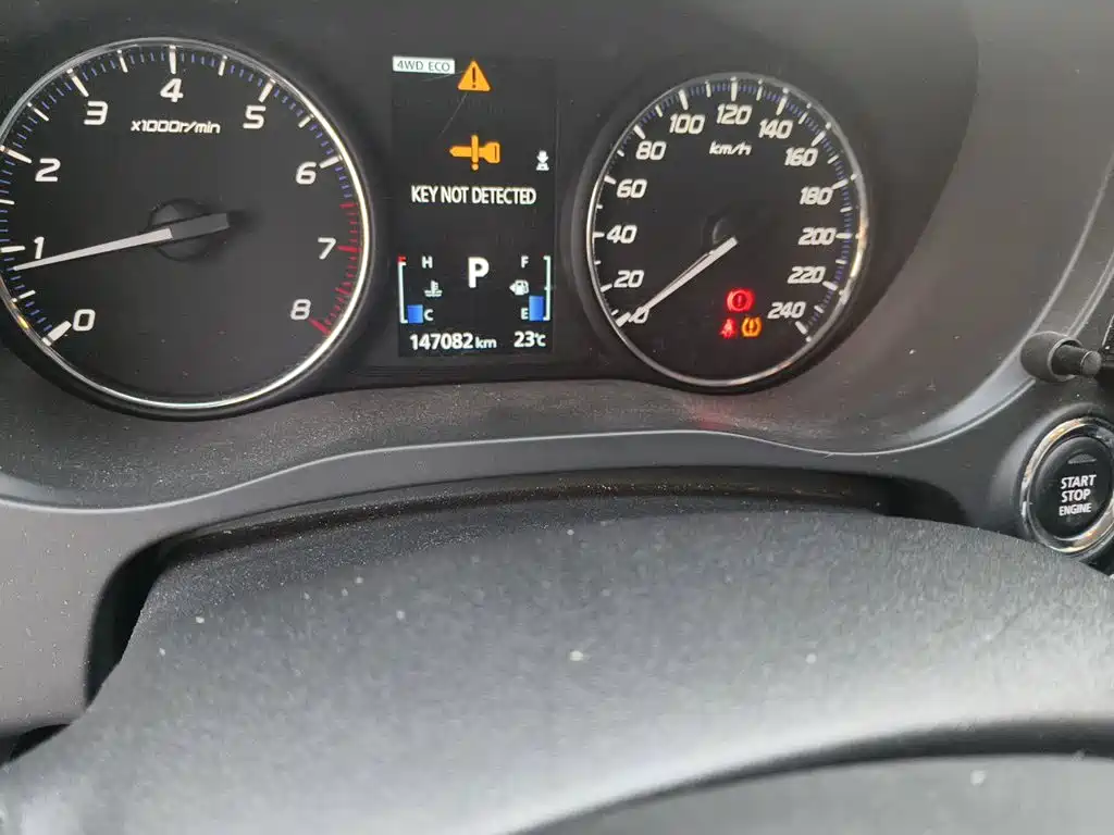 Mitsubishi Outlander — миниатюра 13