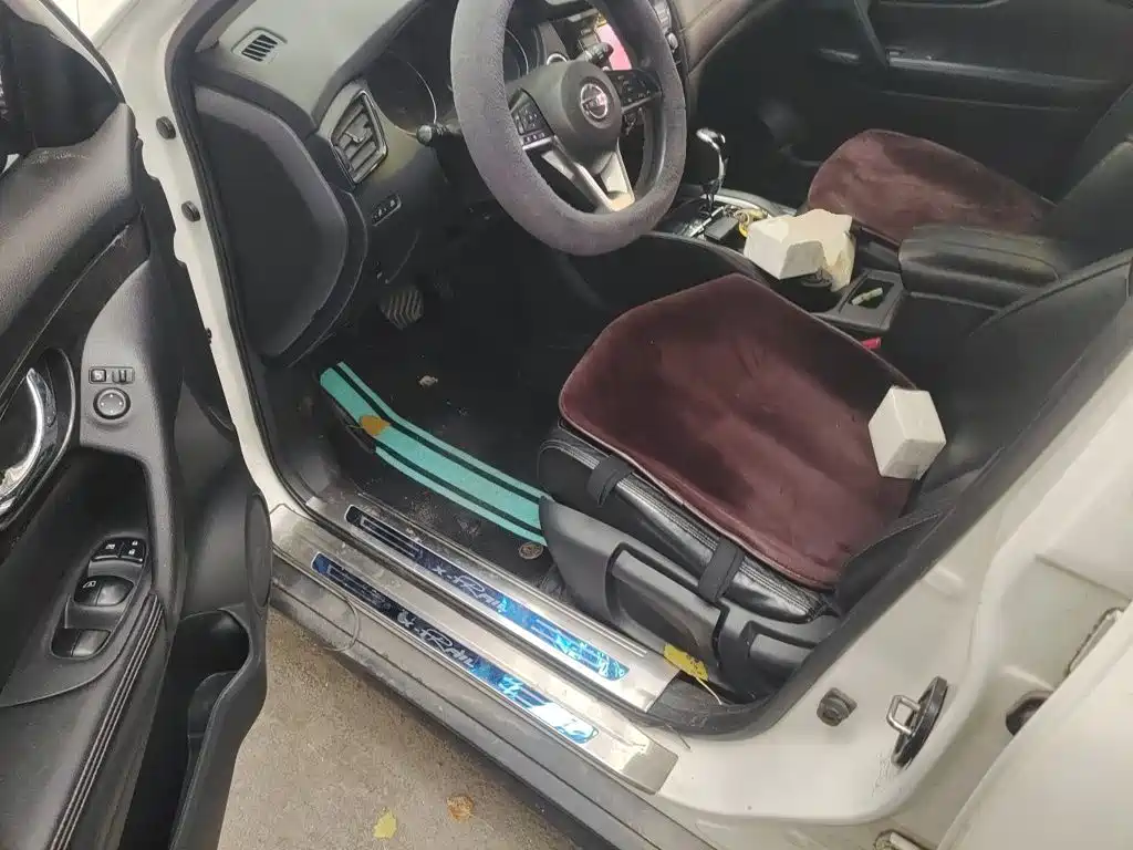 Nissan X-Trail — миниатюра 12