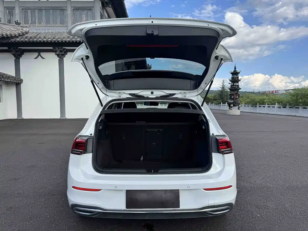 Volkswagen Golf — миниатюра 20