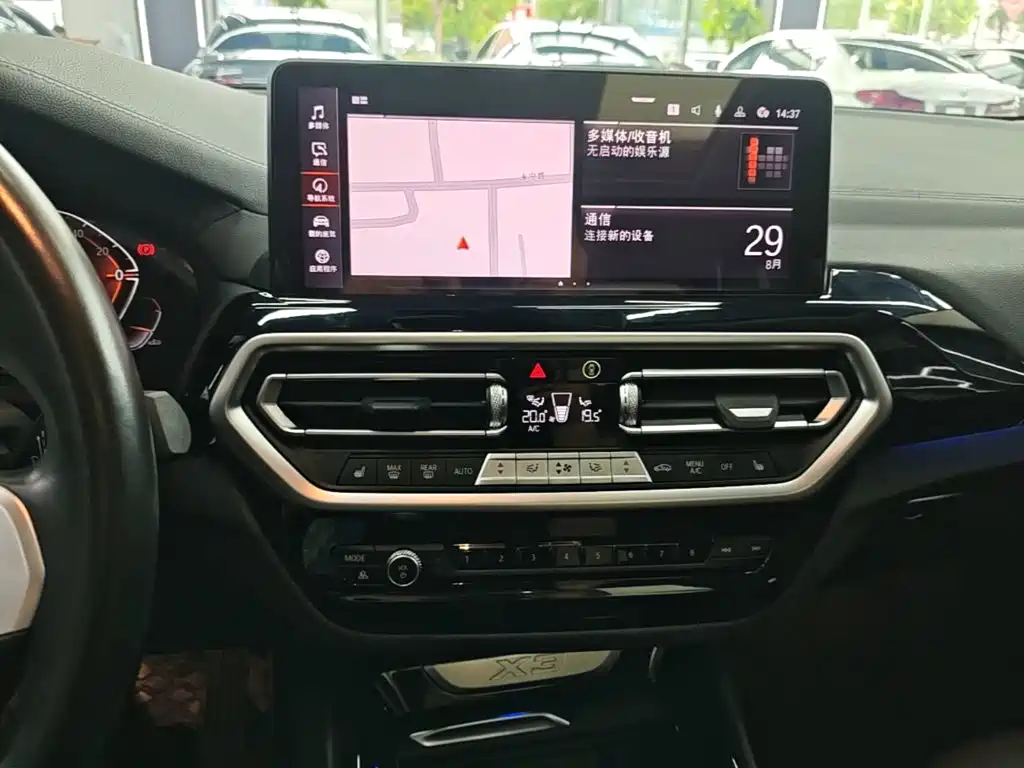 BMW X3 — миниатюра 13