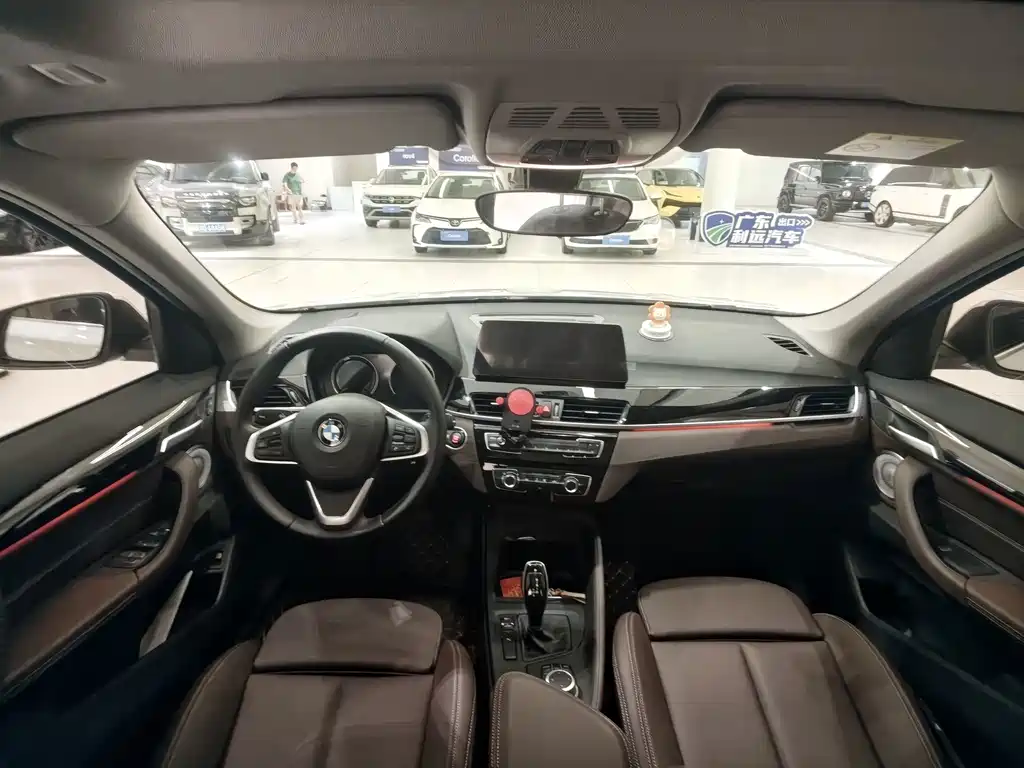 BMW X1 — миниатюра 5